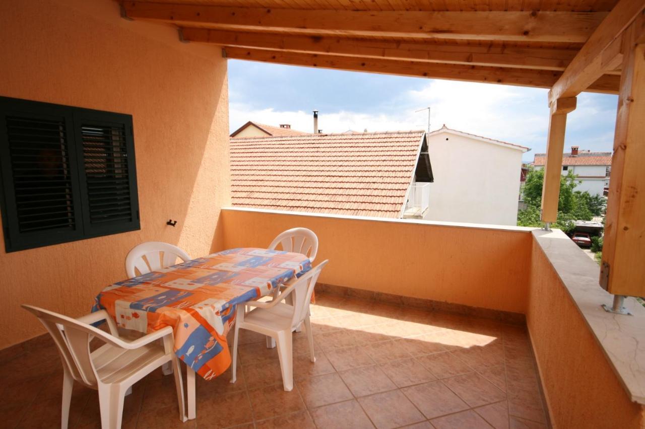 Apartments With A Parking Space Vodice - 6444 ภายนอก รูปภาพ
